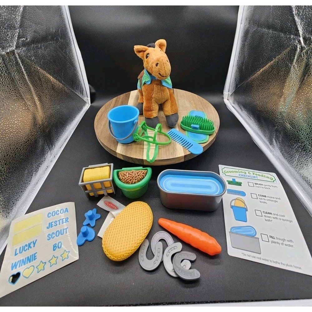 Melissa & Doug Show Horse Grooming Plush & Accessories
